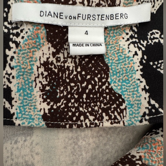 Diane Von Furstenberg Reina Snake Print Silk Stretch Mini Dress Size 4 - Picture 10 of 10